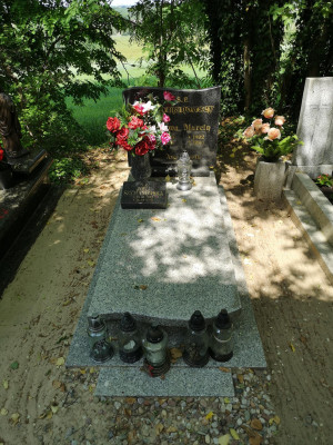Zdjęcie nagrobka