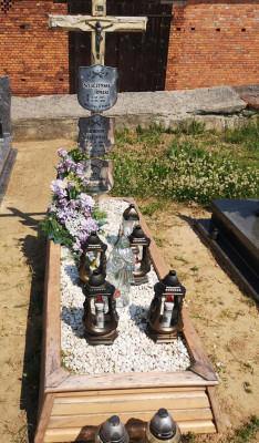 Zdjęcie nagrobka
